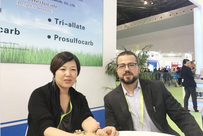 Meeting Spanish customer at Agrochemex Shanghai 2017.